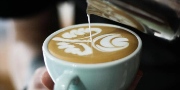 Coffee preparation caffe latte